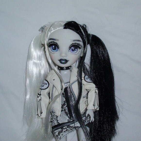 Rainbow Shadow High Heather Grayson Fashion Doll - Picture 2 of 16